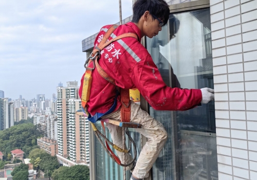 天河區(qū)廣氮花園窗戶補(bǔ)漏